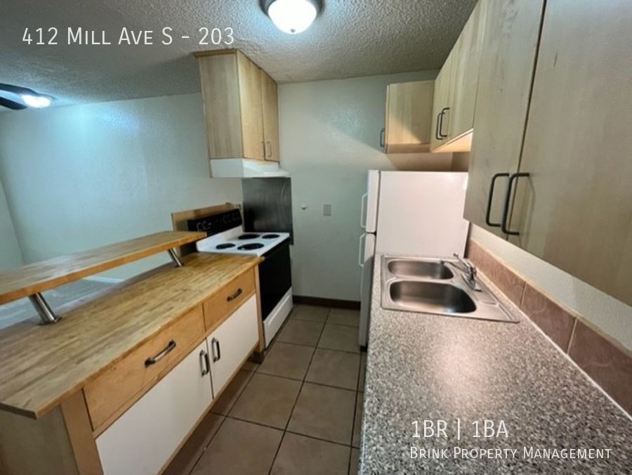 Six Weeks Free Move In Special!! Great 1BR/1BA Conveniently Located property image