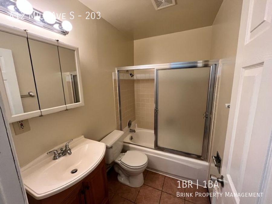 Six Weeks Free Move In Special!! Great 1BR/1BA Conveniently Located property image