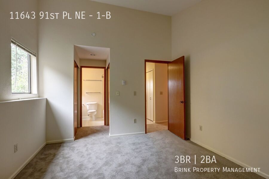 3BR 2BA Condo, close to Juanita Beach Park property image
