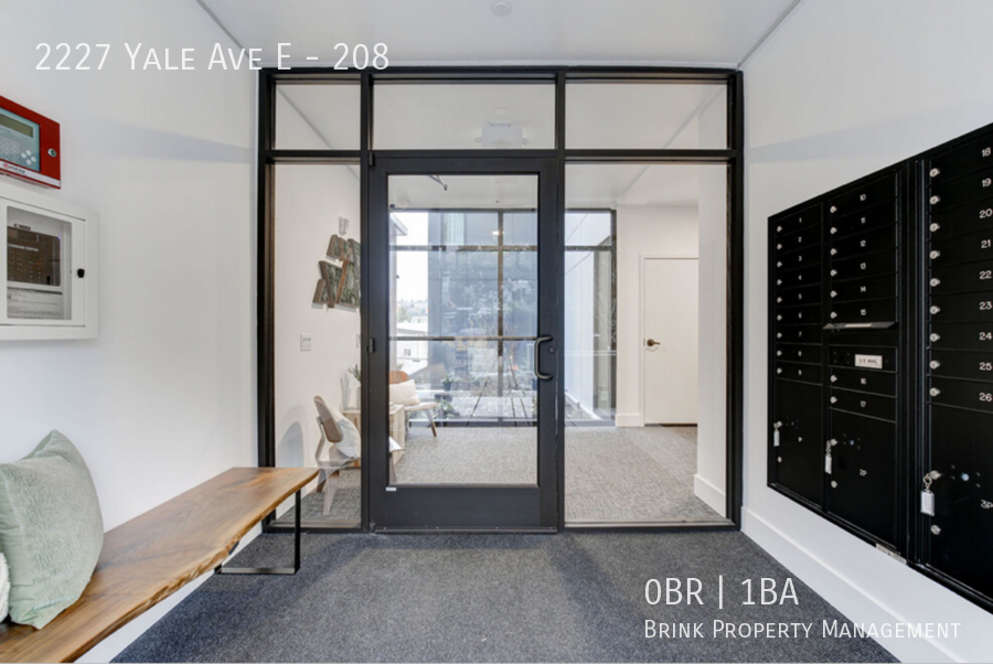 Welcome to Lakeview! - Live in Luxury & Style in the heart of Eastlake property image