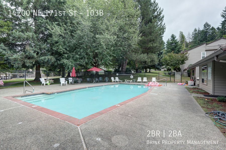 2 Bedroom Ground Floor Condo in the Heart of Woodinville! property image
