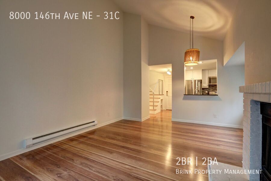 Large 2 Story Condo Available in Perfect Redmond Location! property image