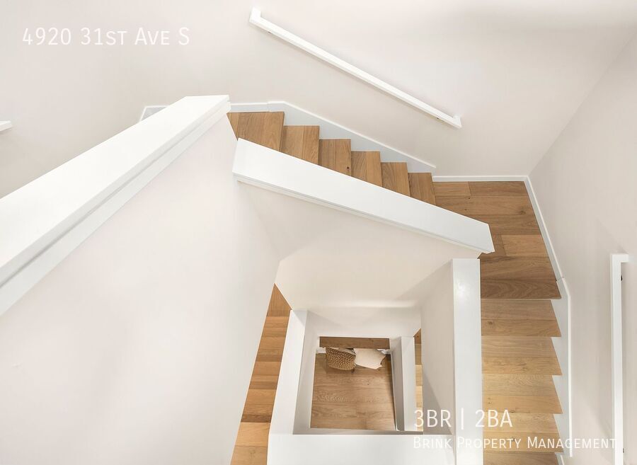 BRAND NEW! 3bd, 2ba Columbia City Townhome property image