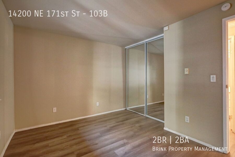 2 Bedroom Ground Floor Condo in the Heart of Woodinville! property image