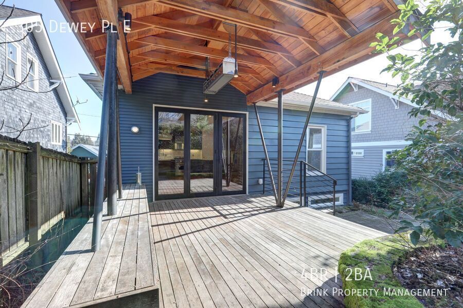 Charming 4 Bedrooms Madison Valley Bungalow Home property image