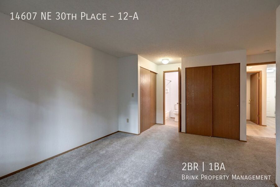 Updated 2 Bedroom Bellevue Condo is Available! property image