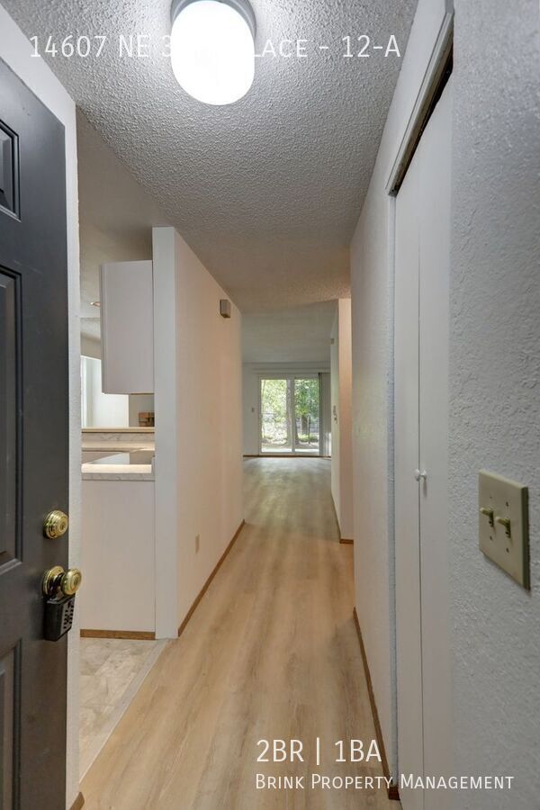 Updated 2 Bedroom Bellevue Condo is Available! property image