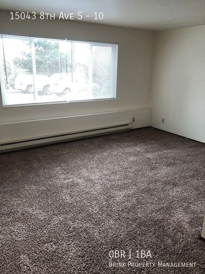 Two Months Free! Charming vintage studio in Burien close to downtown! property image