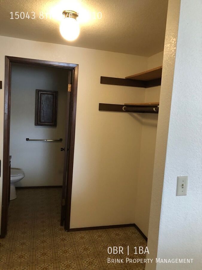 Two Months Free! Charming vintage studio in Burien close to downtown! property image