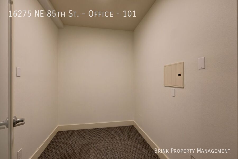 Prime Downtown Redmond Office at Frazier Court Condominiums - 690 SF - 2 Garage Parking Spaces Included! property image