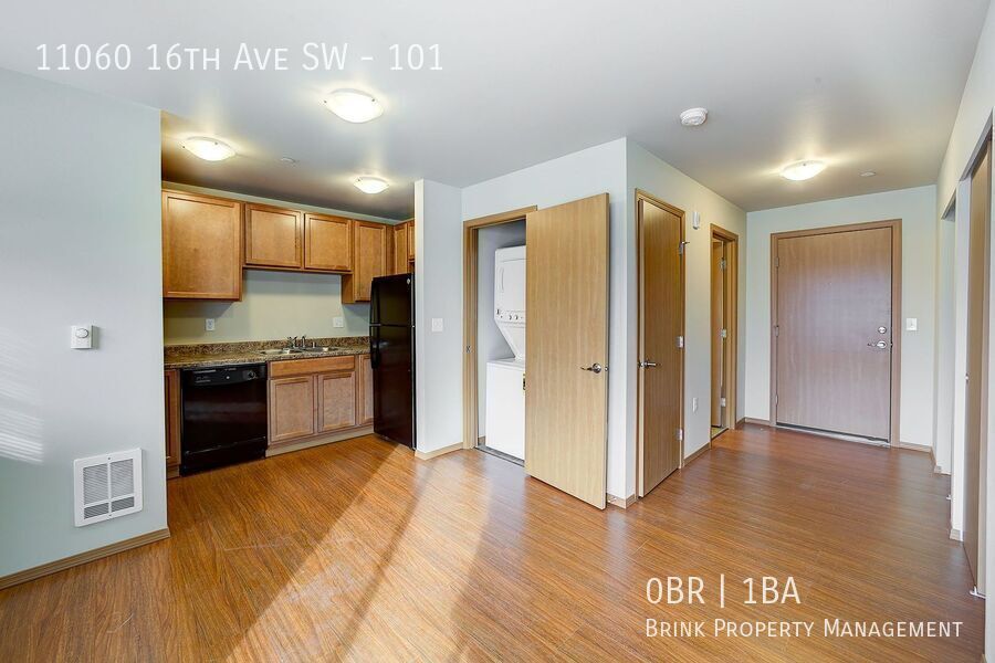 DubSea Apartments | Modern Studio w/ In-Unit Laundry Available Now! property image