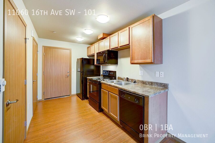 DubSea Apartments | Modern Studio w/ In-Unit Laundry Available Now! property image
