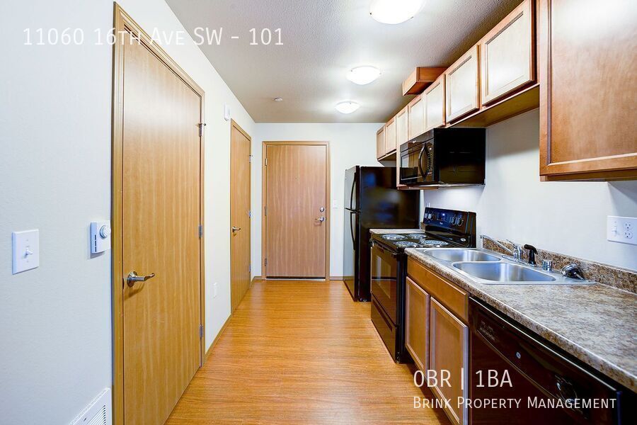 DubSea Apartments | Modern Studio w/ In-Unit Laundry Available Now! property image