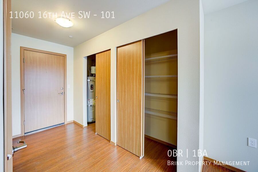 DubSea Apartments | Modern Studio w/ In-Unit Laundry Available Now! property image