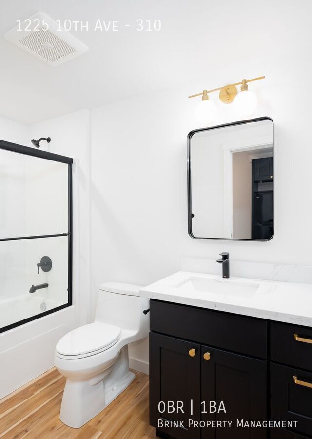 Classic & Cool Living in Capitol Hill property image