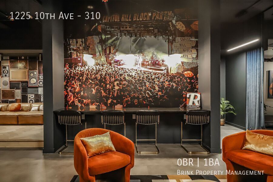 Classic & Cool Living in Capitol Hill property image