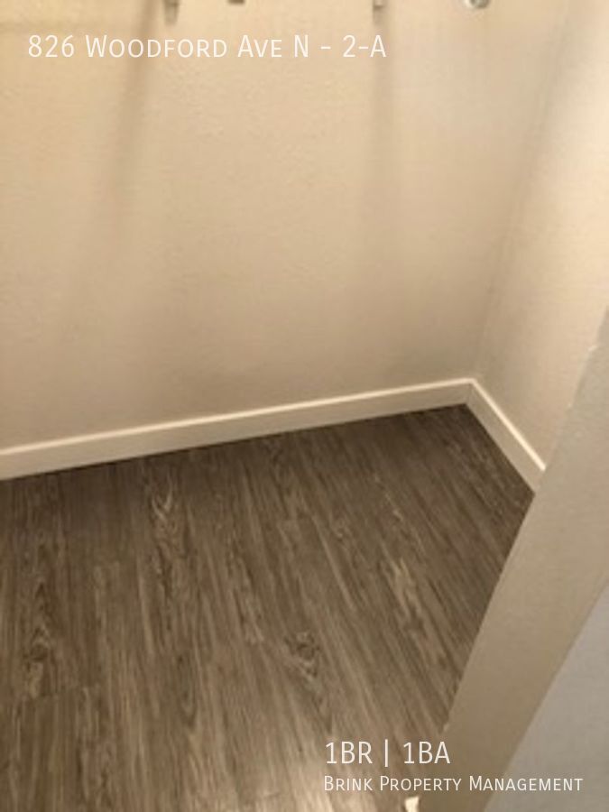 1 Month Free!! Beautifully Remodeled 1 Bedroom 1 Bath Home in Great Location! property image