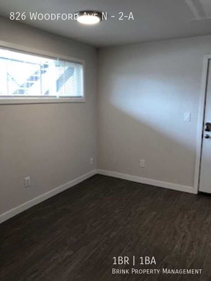 1 Month Free!! Beautifully Remodeled 1 Bedroom 1 Bath Home in Great Location! property image