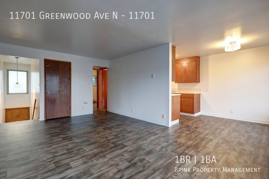2 Months Free Rent Move In Special!! Charming 1 Bed Unit Bitter Lake Neighborhood! property image
