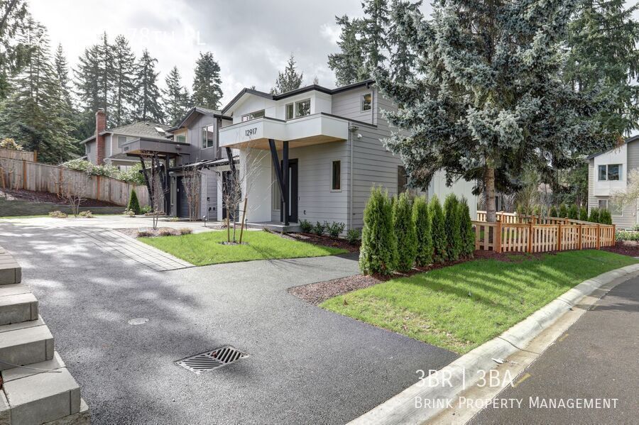 Brand-New 3bd + Office, 2.5ba Home Available in Perfect Kirkland Location! property image