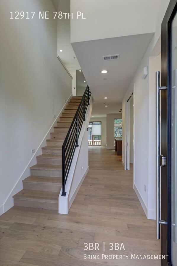 Brand-New 3bd + Office, 2.5ba Home Available in Perfect Kirkland Location! property image