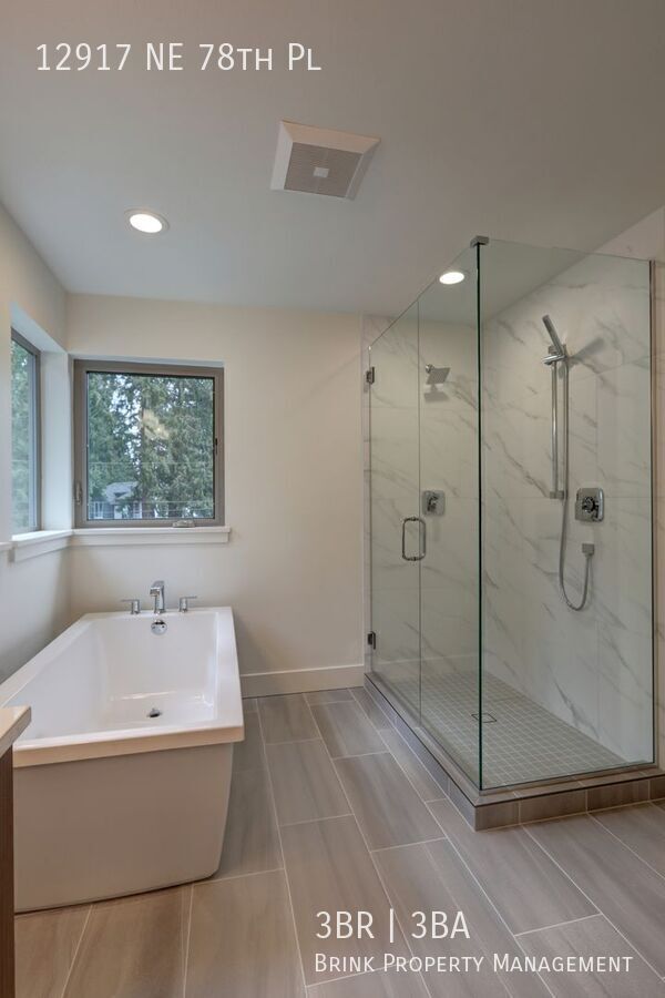 Brand-New 3bd + Office, 2.5ba Home Available in Perfect Kirkland Location! property image