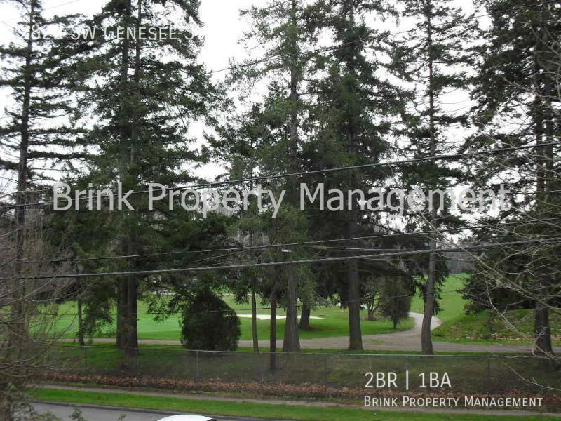 Gorgeous 2br in Triplex: Granite / Stainless / Slate / W/D property image