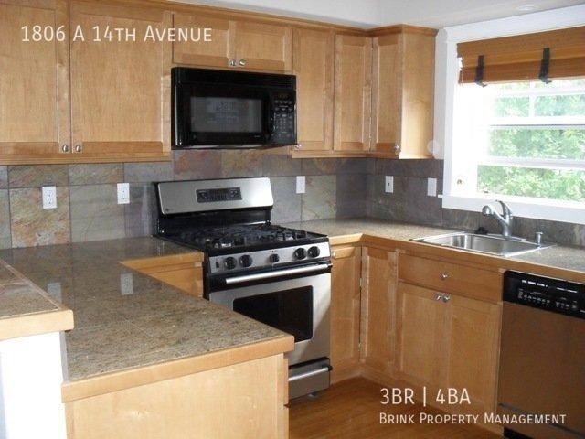 Gorgeous Capitol Hill Tri-level Townhome 3 Bedrooms with 3.25 Bathrooms property image