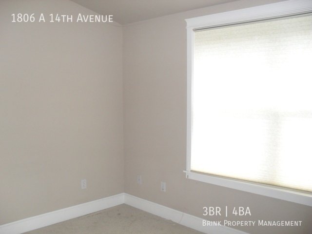 Gorgeous Capitol Hill Tri-level Townhome 3 Bedrooms with 3.25 Bathrooms property image