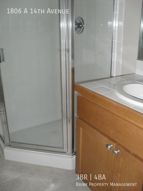 Gorgeous Capitol Hill Tri-level Townhome 3 Bedrooms with 3.25 Bathrooms property image