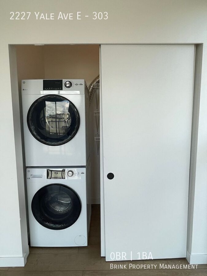 Welcome to Lakeview! - Live in Luxury & Style in the heart of Eastlake property image