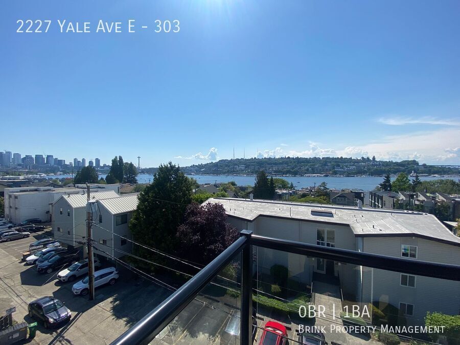 Welcome to Lakeview! - Live in Luxury & Style in the heart of Eastlake property image