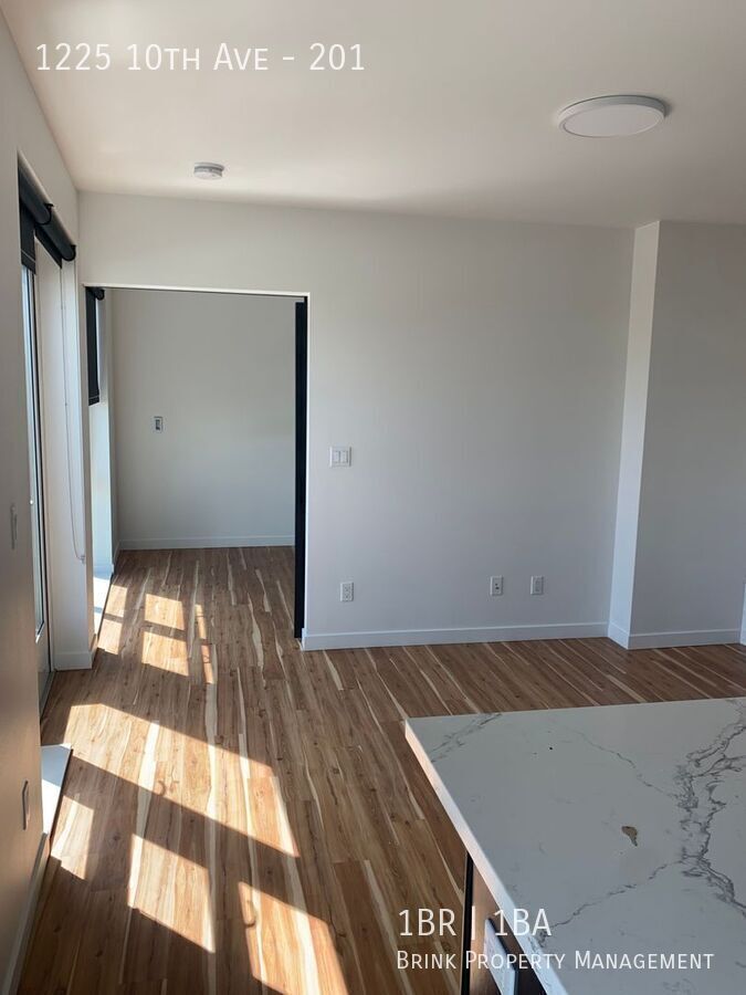 Live at The Woodworth - Classic & Cool Living in Capitol Hill property image