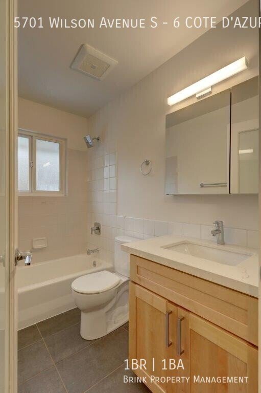 Updated 1BR Apartment in Seward Park property image