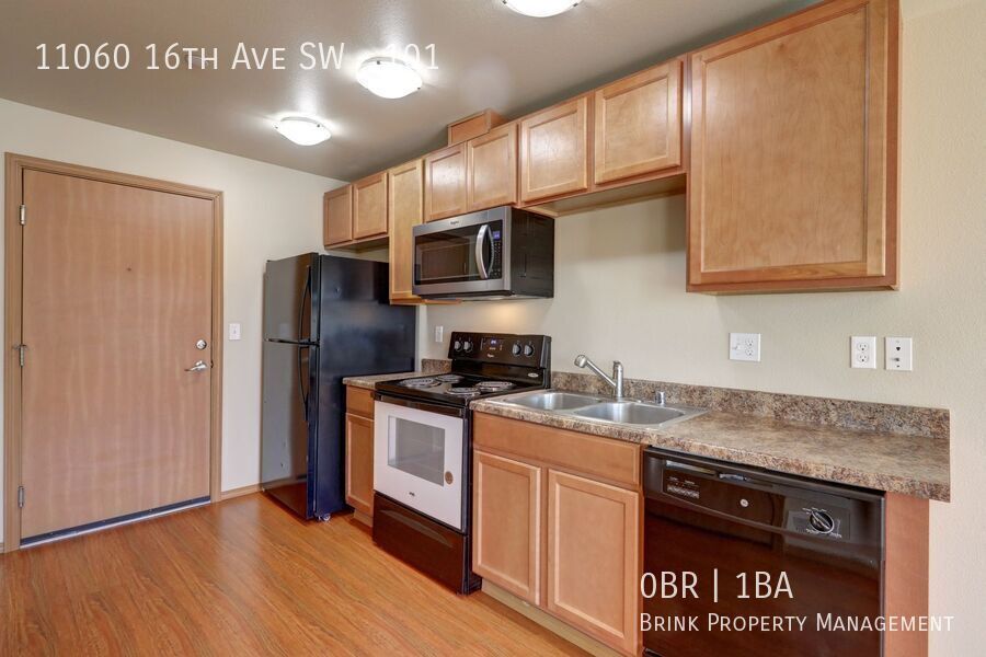 DubSea Apartments | Modern Studio w/ In-Unit Laundry Available Now! property image