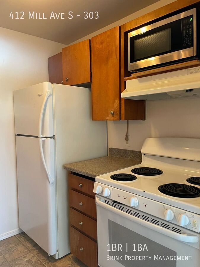 1 Month Free!! Great 1 1BR/1BA Conveniently Located property image