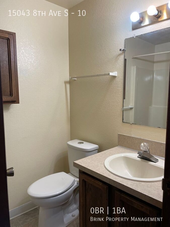 2 Months Free! Charming vintage studio in Burien close to downtown! property image