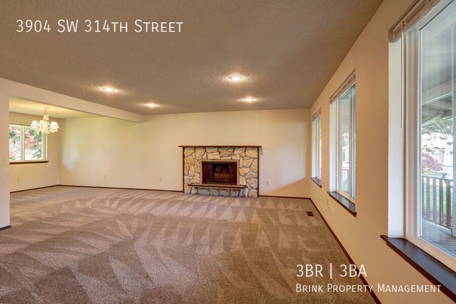 Beautiful View-Quiet Twin Lakes Neighborhood property image