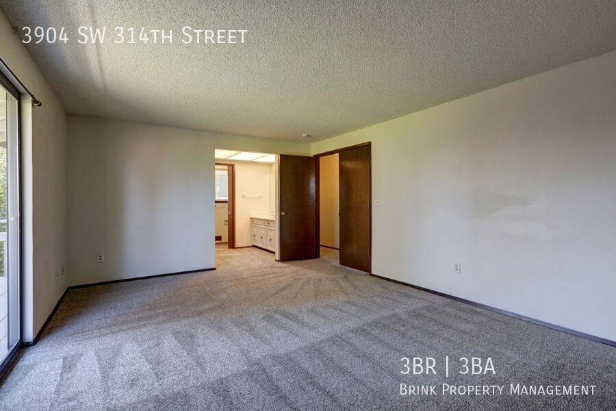 Beautiful View-Quiet Twin Lakes Neighborhood property image
