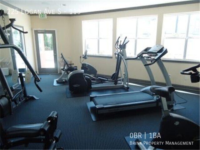 Luxury Studio Condo with Garage Parking in Downtown Renton!  Available Now! property image