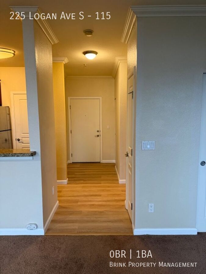 Luxury Studio Condo with Garage Parking in Downtown Renton!  Available Now! property image