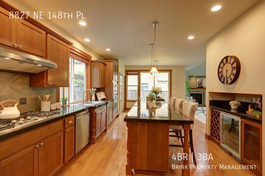 Modern Comfort Meets Convenience in Inglemoor Court 4 Bedroom Home property image