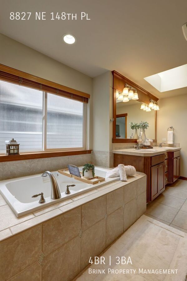 Modern Comfort Meets Convenience in Inglemoor Court 4 Bedroom Home property image
