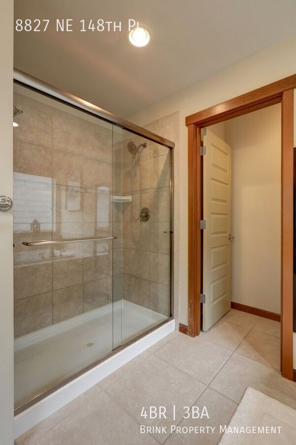 Modern Comfort Meets Convenience in Inglemoor Court 4 Bedroom Home property image