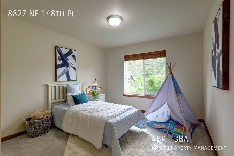 Modern Comfort Meets Convenience in Inglemoor Court 4 Bedroom Home property image