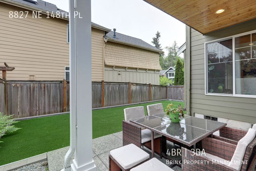 Modern Comfort Meets Convenience in Inglemoor Court 4 Bedroom Home property image