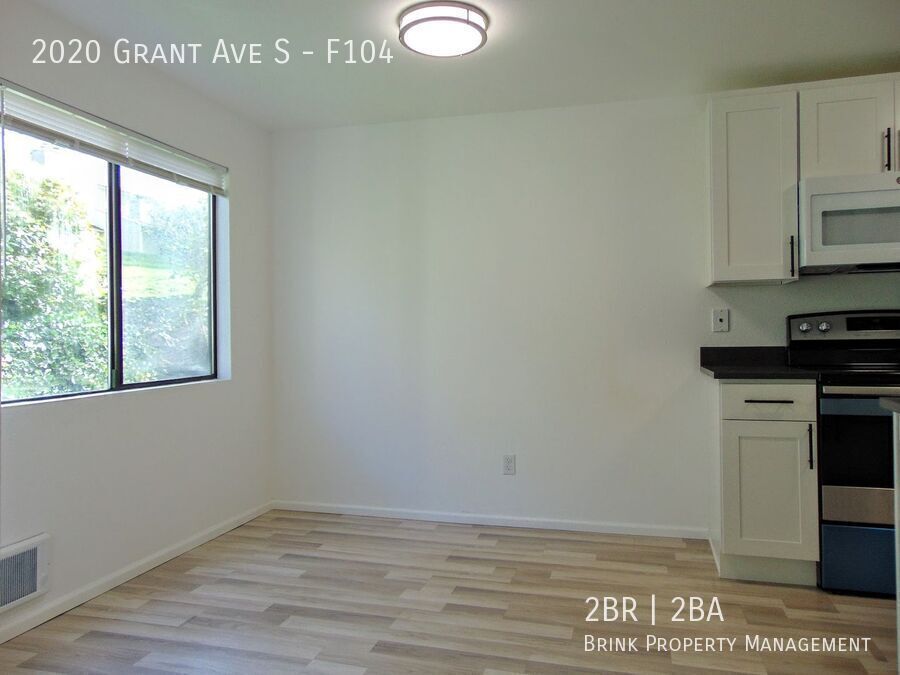 Beautifully Updated 2 Bedroom/2 Bath Renton Condo! property image