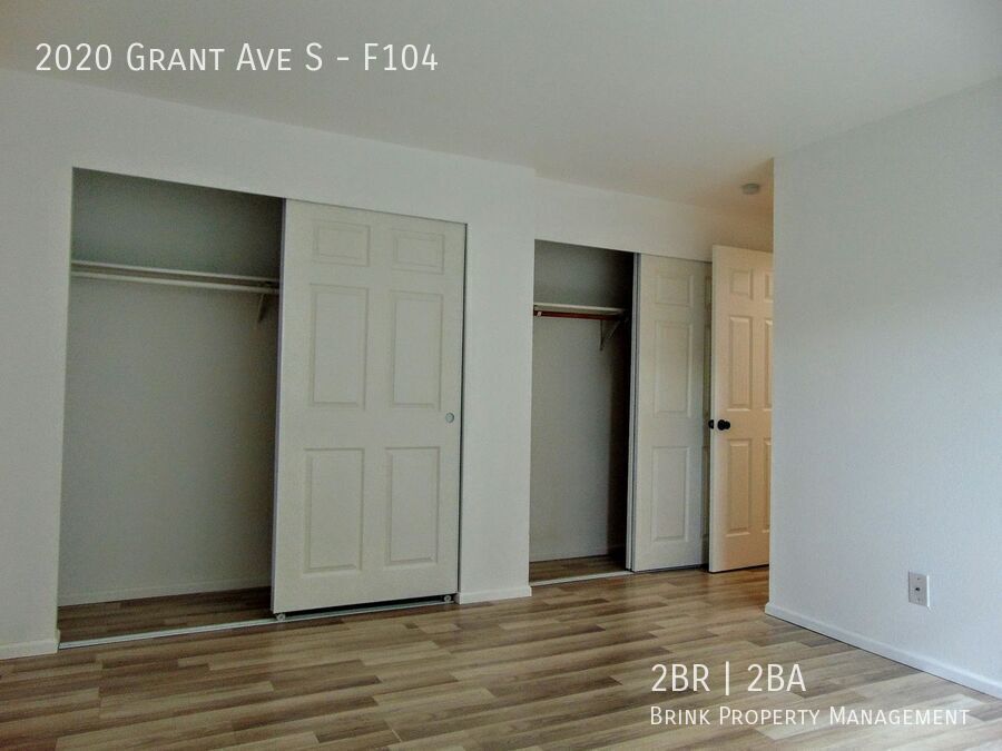 Beautifully Updated 2 Bedroom/2 Bath Renton Condo! property image