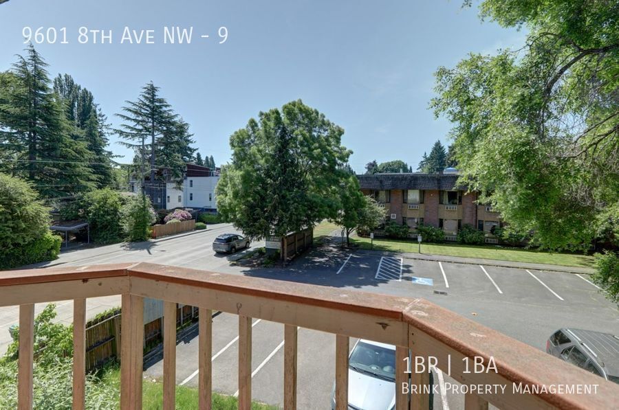 $500 Visa Card & One Month Free!! Beautiful One Bedroom Apartment Available in Crown Hill! property image