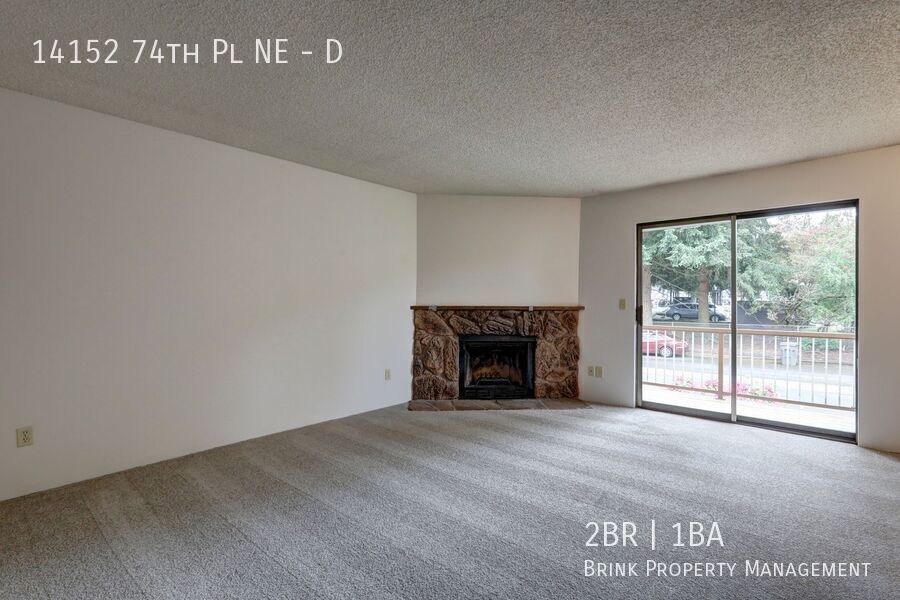 Top floor 2 bedroom 2 bath condo in Kirkland property image
